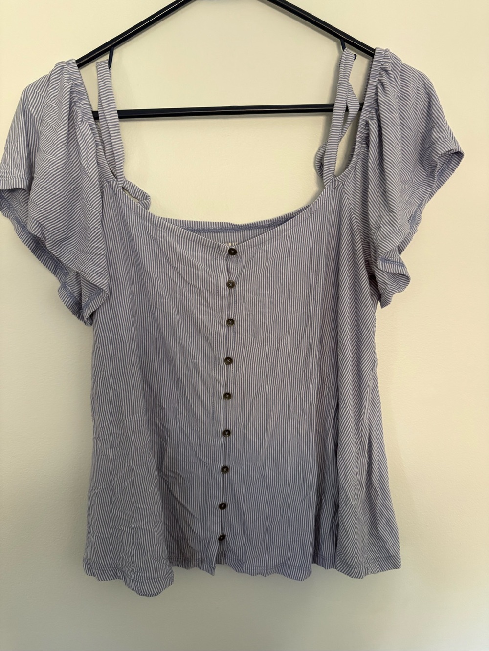 American Eagle Outfitters Blue & White Pinstripe Button-Front Women's Blouse